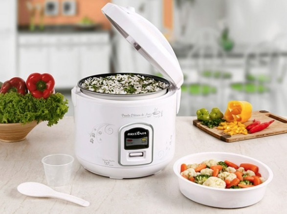 Panela Elétrica Britânia PA10 Prime 700W – Branca